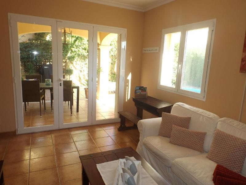 Ferienhaus Casa Yelmo Cala Mandia  المظهر الخارجي الصورة